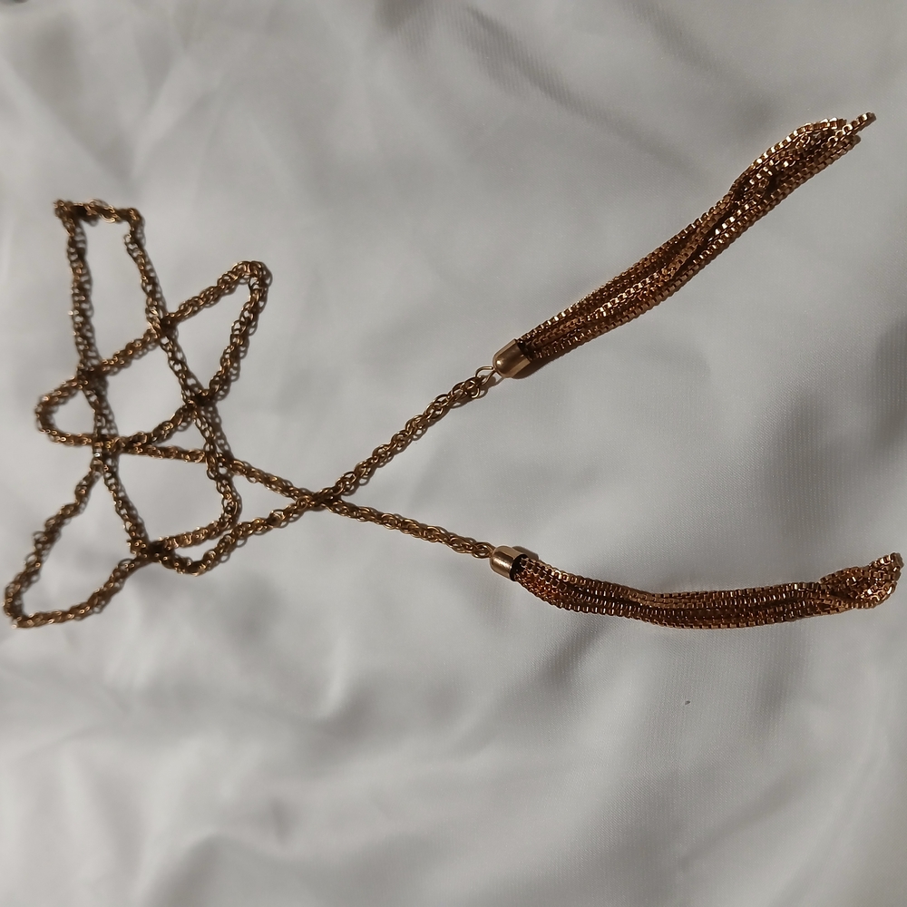 Vintage Long Gold Toned Chain Lariat Necklace With Tassels